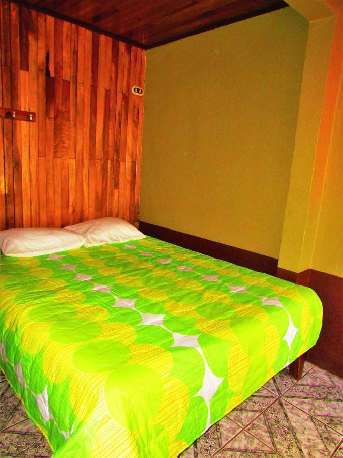 Que Tuanis Hostel Monteverde Bagian luar foto
